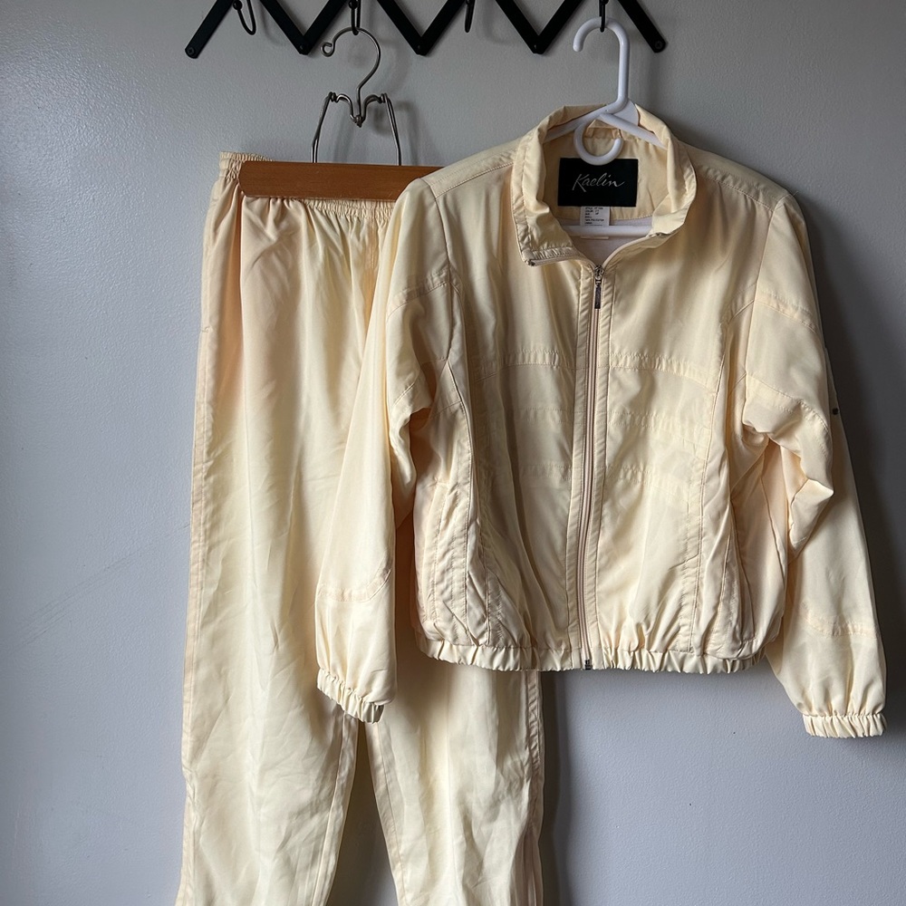 Vintage Kaelin Yellow Tracksuit Activewear Windbreaker